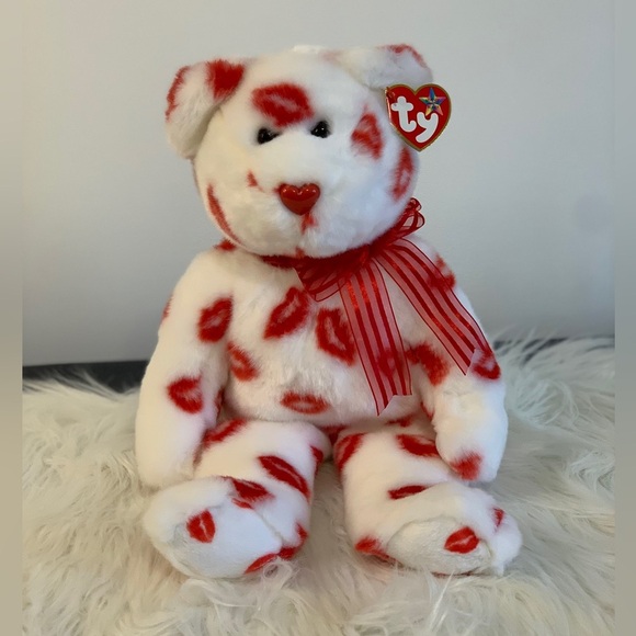 Ty (25) Beanie Buddy  White and Red Kiss Print “Smooch” - Picture 1 of 10